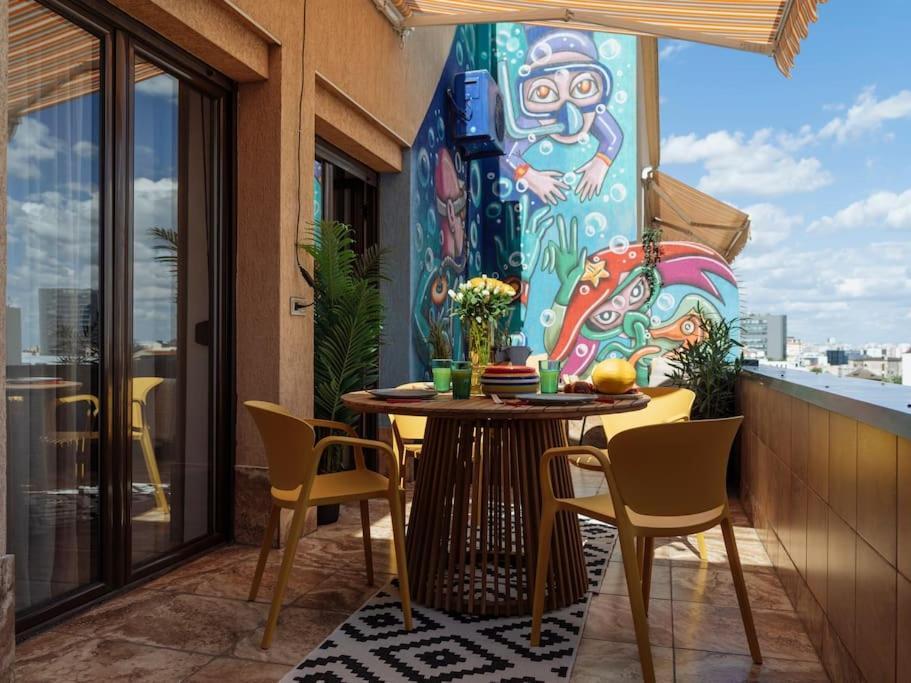Appartamento Terrasse Des Plongeurs Bucarest Esterno foto