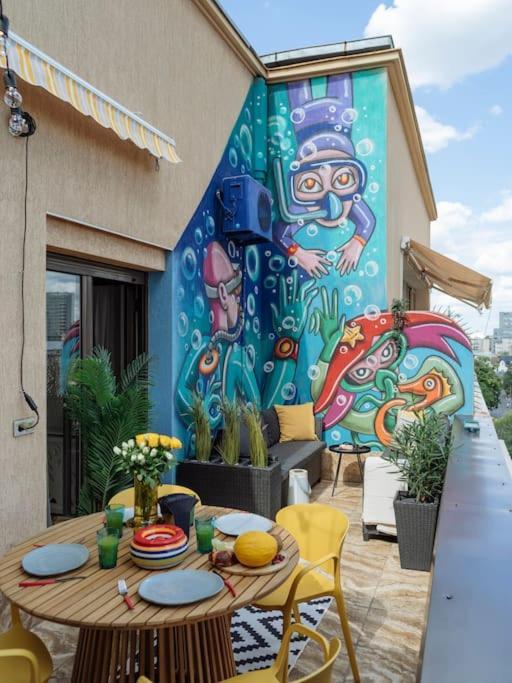 Appartamento Terrasse Des Plongeurs Bucarest Esterno foto