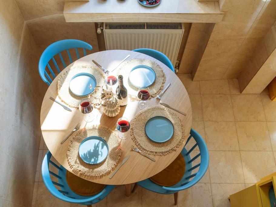 Appartamento Terrasse Des Plongeurs Bucarest Esterno foto